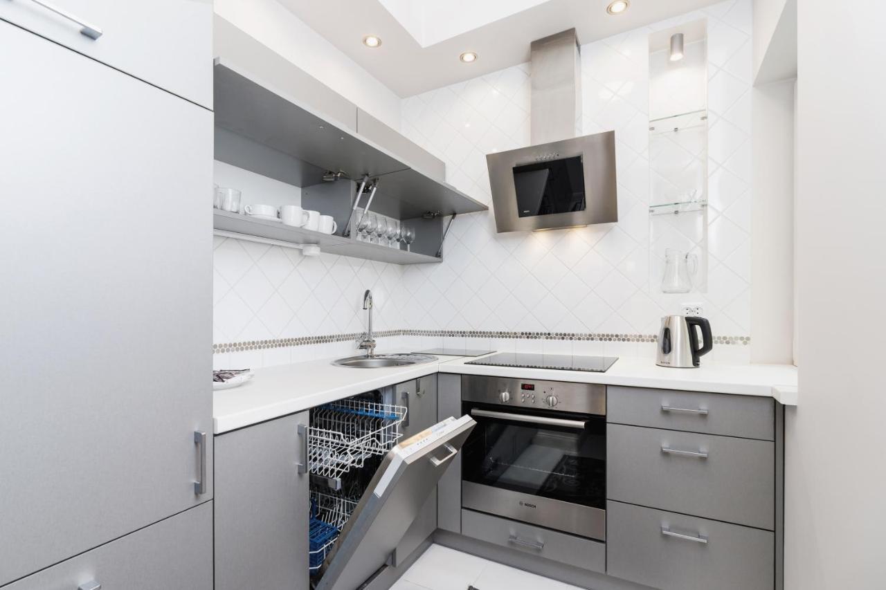 Modern Apartment Lubicz Kraków by Renters Exterior foto